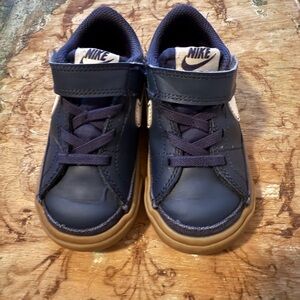 Nike Toddler Shoes 7C